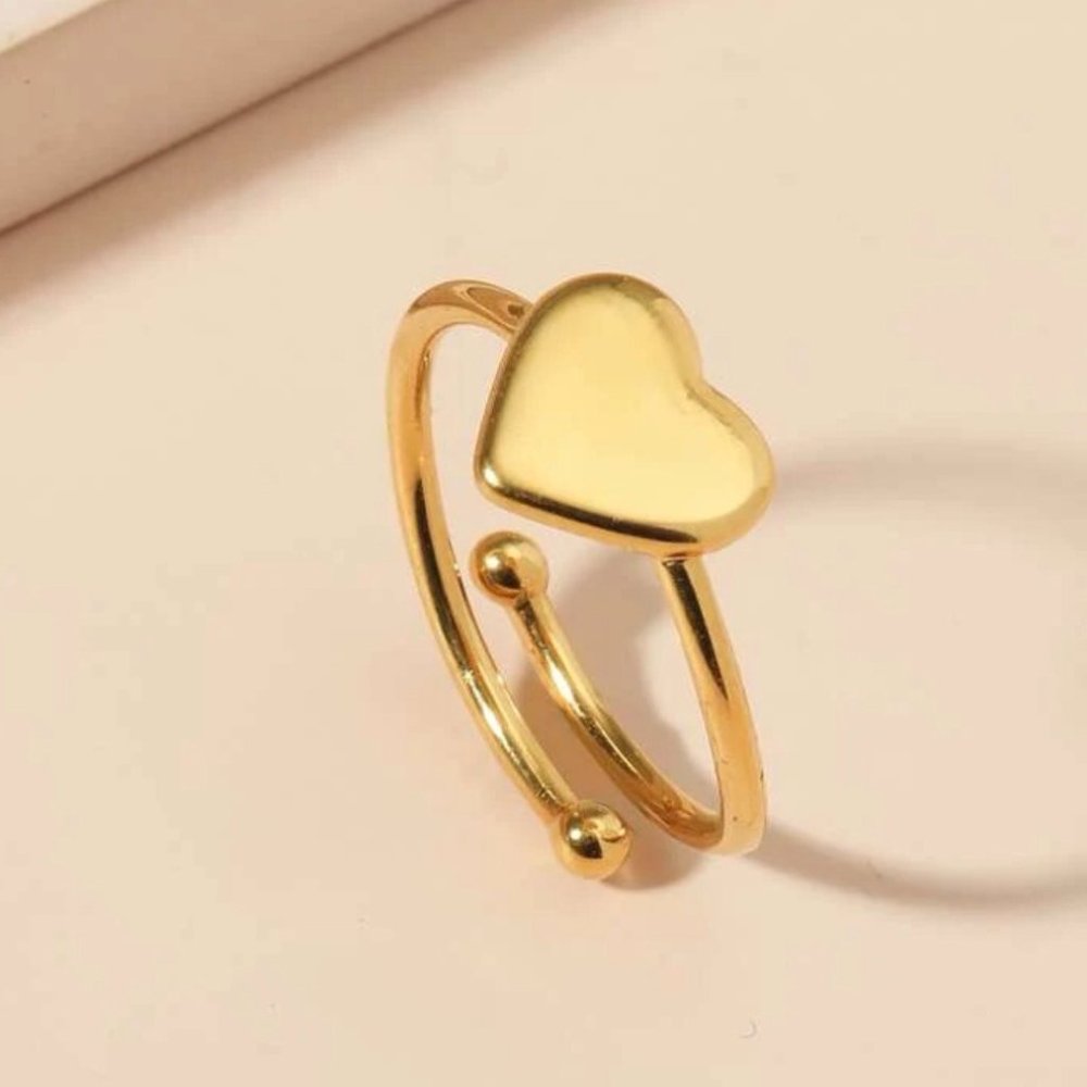 Heart Decor Ring